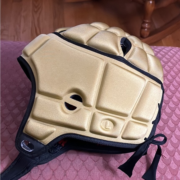 GameBreaker soft shell Helmet - Picture 2 of 5